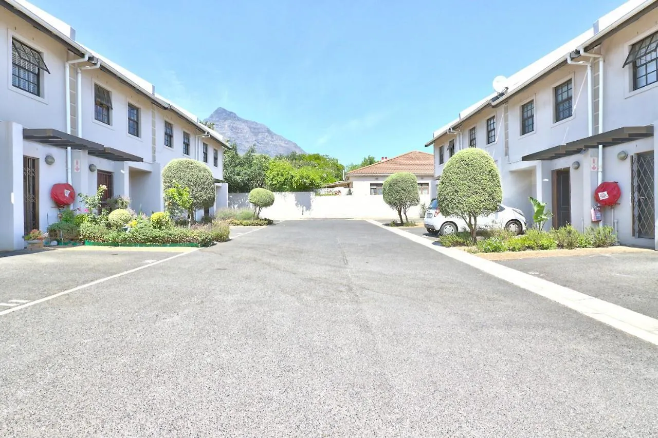Milton Mews Apartment Cape Town